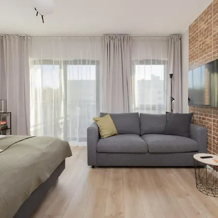 Centre Torunska By The River By Renters Apartament